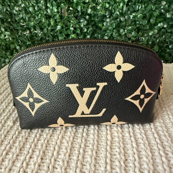 Louis Vuitton Black Empriente Leather Cosmetic Bag - Picture 2 of 10
